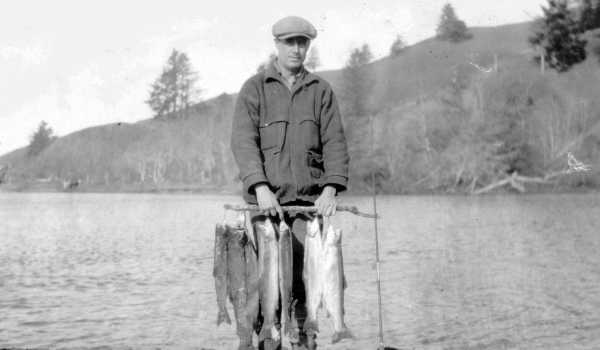 hughpatchetsfish.jpg